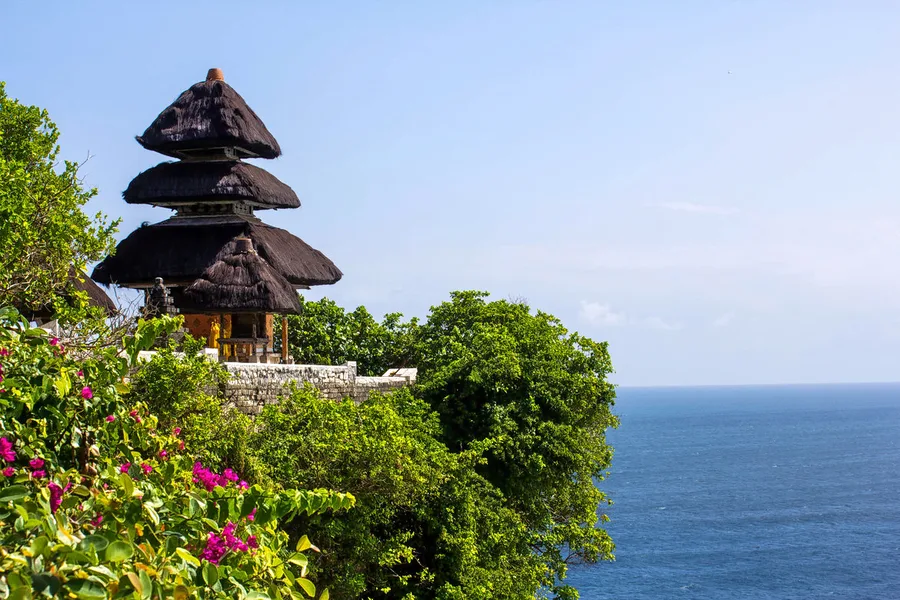 Famous Landmarks in Bali - Pura Luhur Uluwatu