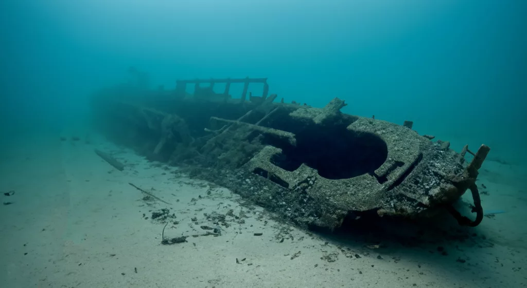 amazing rusty old ship under the sea with good lighting - Boga Wreck