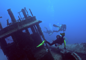 People see the wonderfull of boga wreck